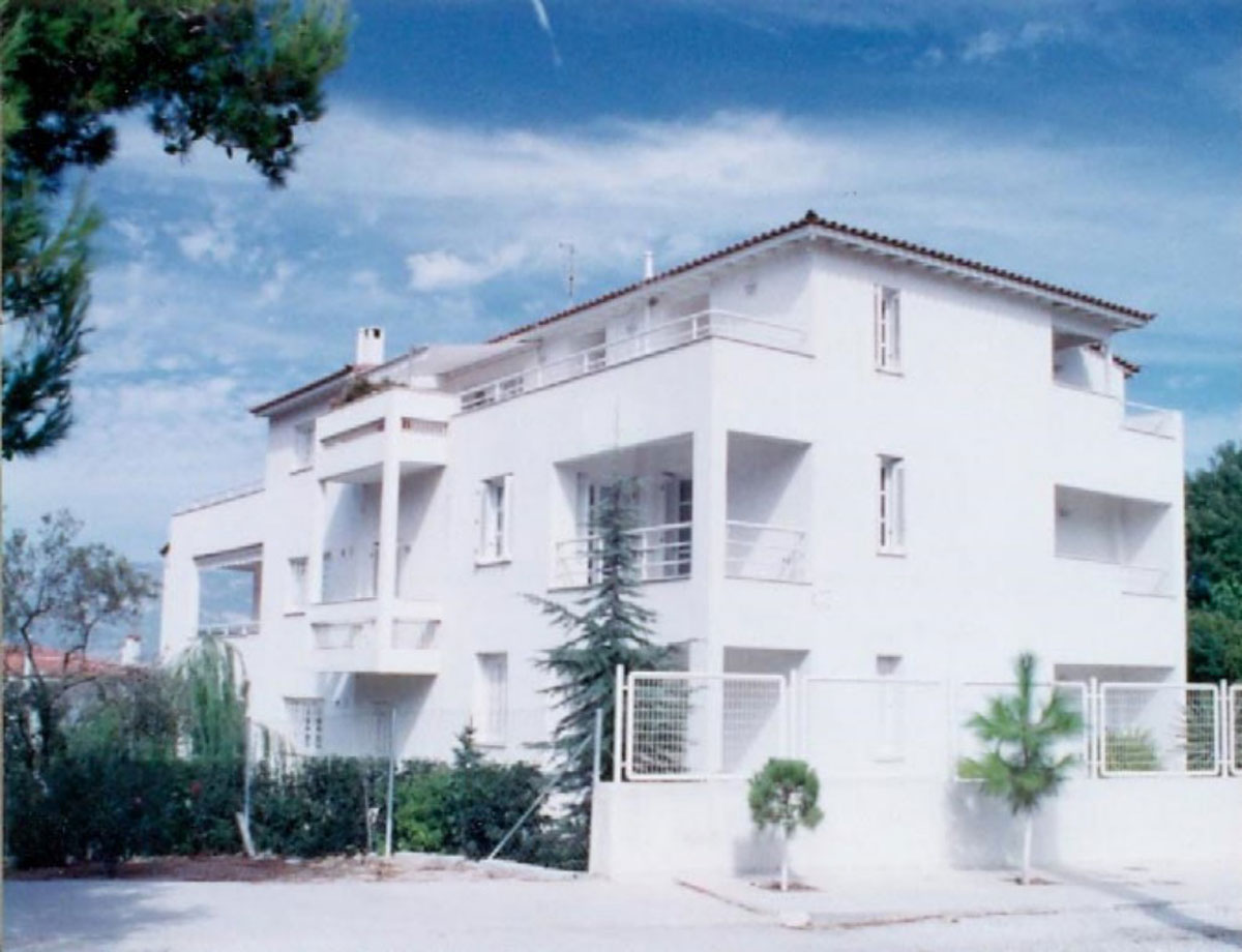 Στείλε τα αρχεία σήμερα, πάρε προσφορά αυθημερόν και λύση σε 24-48 ώρες. Παλιά φωτογραφία 36 ετών που έγινε σα καινούρια.